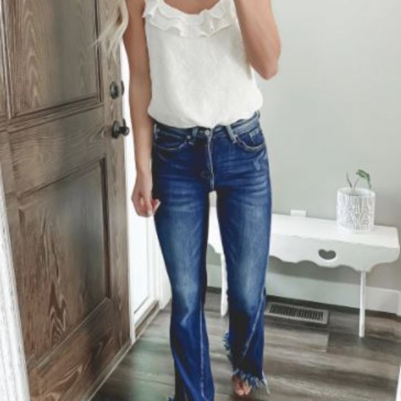 Adeline Textured Ruffle Bodysuit - Picture 3 of 3